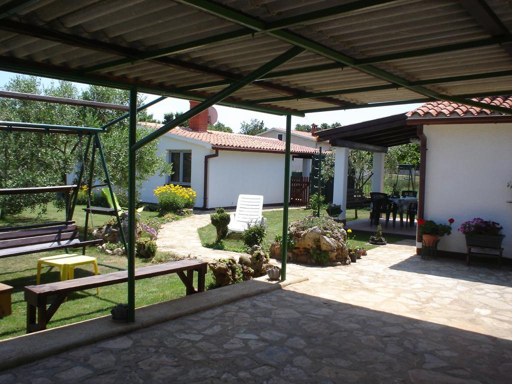 Nella Apartments Šišan 部屋 写真