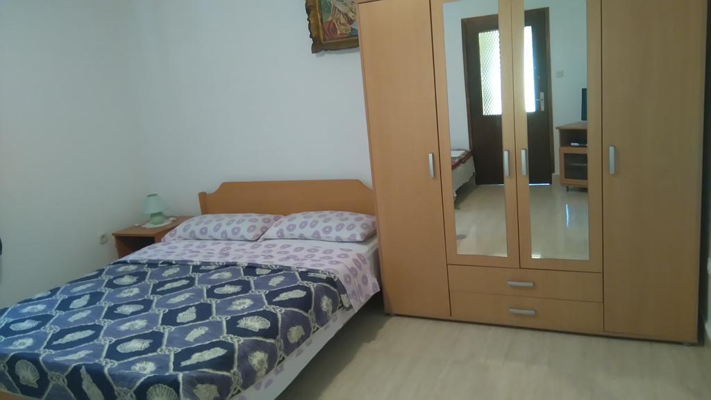 Nella Apartments Šišan エクステリア 写真