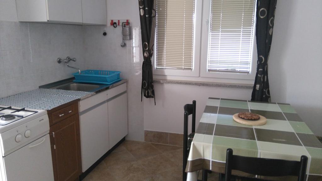 Nella Apartments Šišan エクステリア 写真