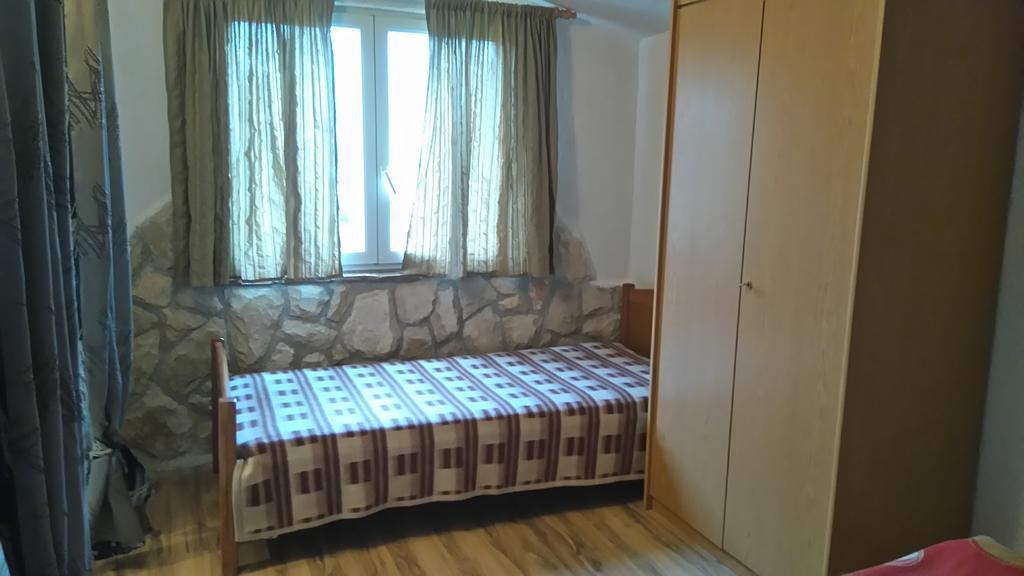 Nella Apartments Šišan エクステリア 写真