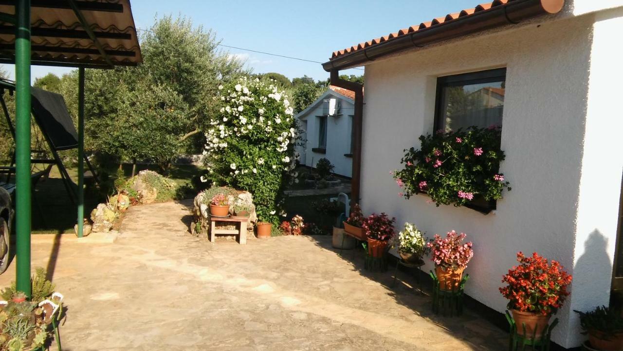 Nella Apartments Šišan エクステリア 写真
